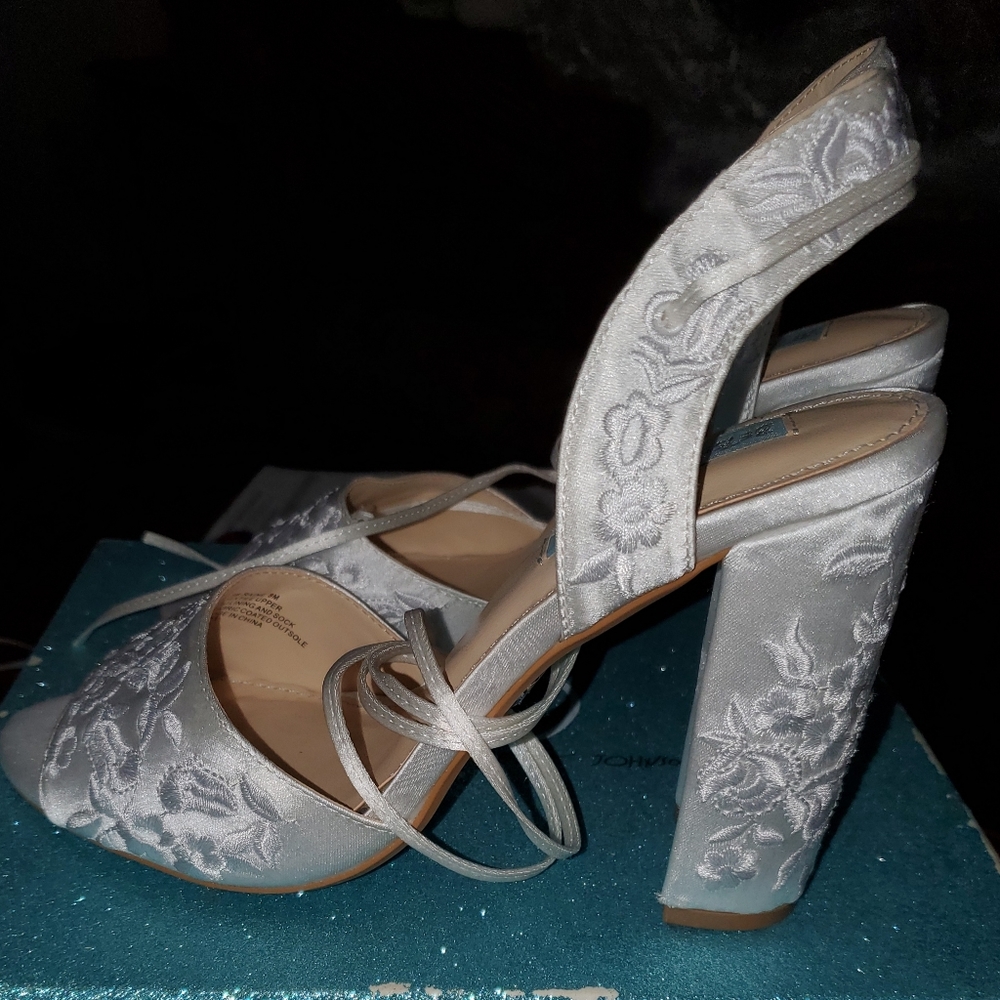 Betsey Johnson Ivory Raine Satin Embroidered Pumps